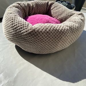 Plush Pet Bed